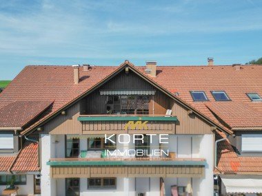 Hauptbild Gepflegte 3-Zimmerwohnung mit Bergpanorama in zentraler Lage von Oberstaufen im Allg�u