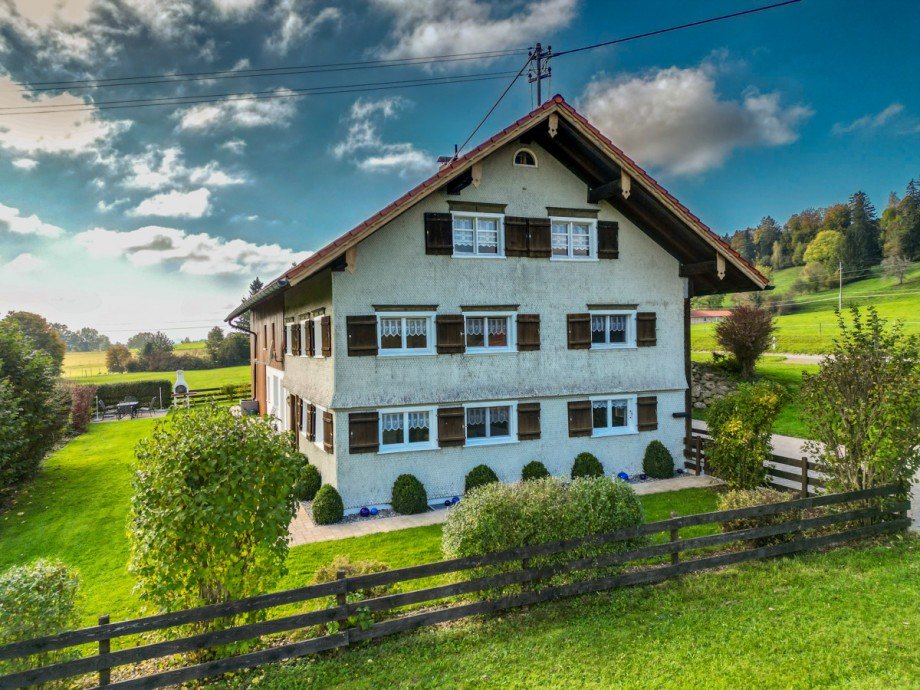 Luftansicht Bauernhaus Maierh�fen