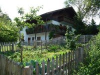 Bild (02f413050e9591ad44eda149a3cbac41): ***LANDHAUS MIT GROSSEM GARTEN*** IN TRAUMHAFTER LAGE MIT PANORAMABLICK IM WESTALLG�U