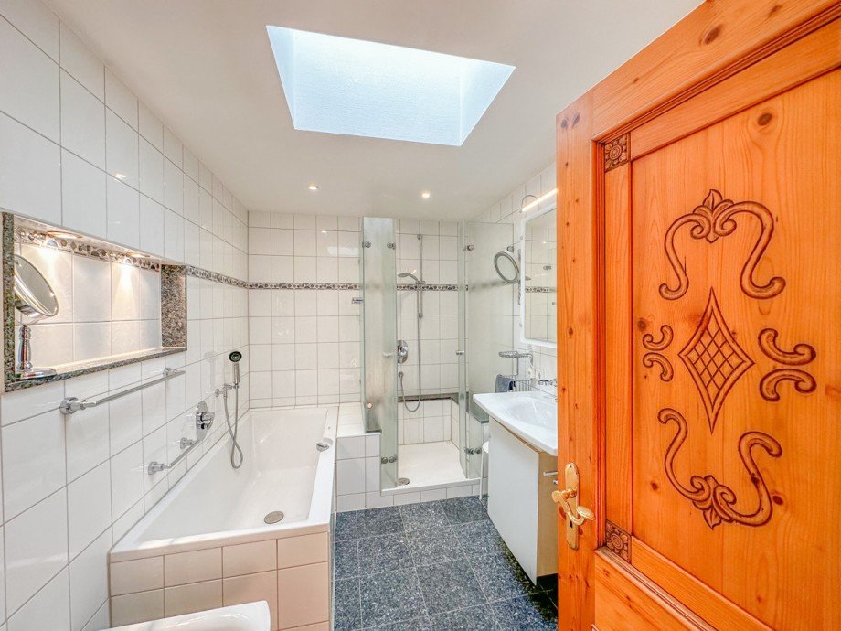 Badezimmer Dachgeschosswohnung Oberstaufen