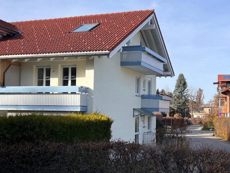 S�den Oberstaufen Maisonettewohnung Einmalige GelegenheitCharmantes Reihenendhaus mit DG. Studio Hochgratblick Bestlage von Oberstaufen