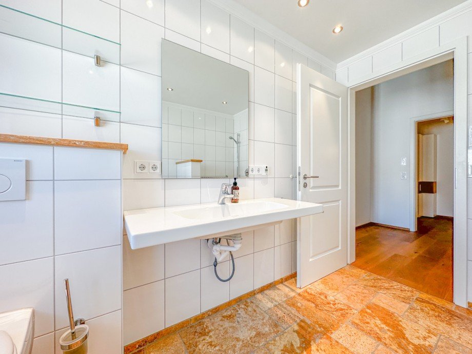 Master-Bad Dachgeschosswohnung Oberstaufen