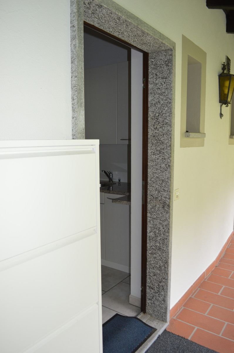 Eingang im OG Etagenwohnung Vira (Gambarogno)