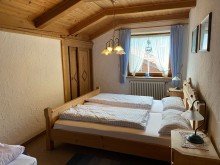 Schlafzimmer DG. Ein Haus in Top Lage 
in Immenstadt im Allg�u 
mit unverbaubarem Blick in die Berge!