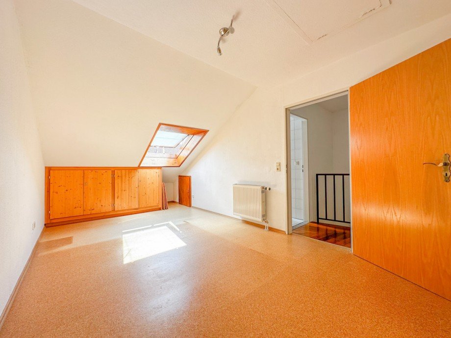 Schlafzimmer OG Maisonettewohnung Weiler-Simmerberg