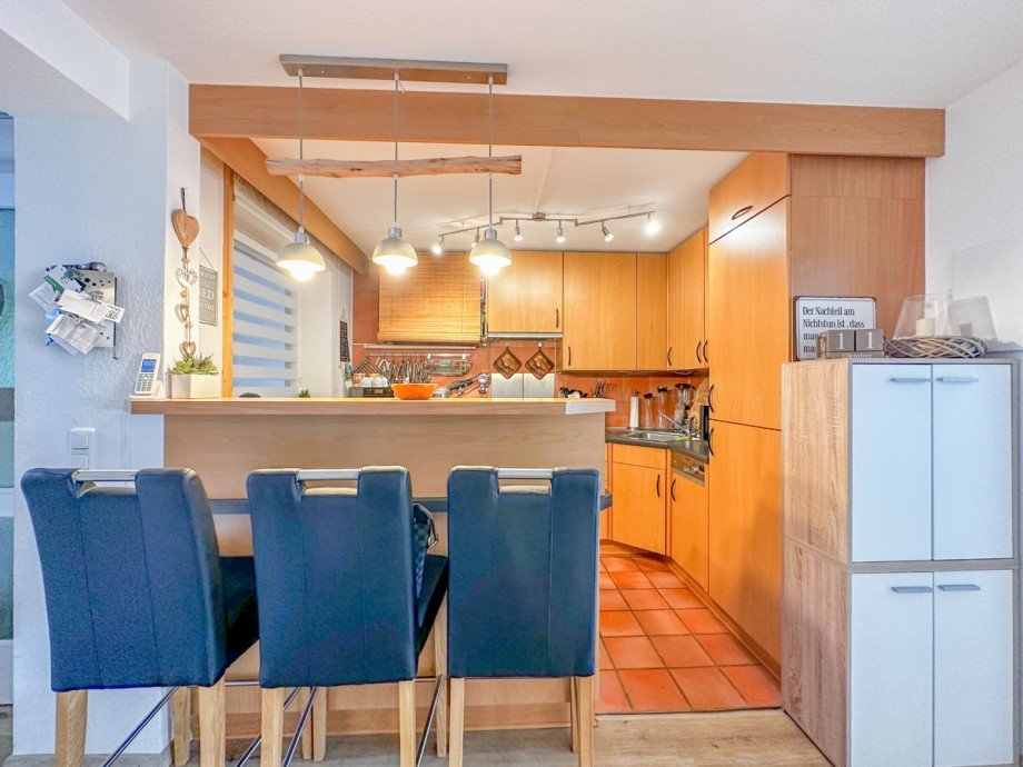 Einbauk�che mit Barhockern Etagenwohnung Oberstaufen