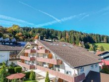 Wohnhaus Moderne 2-Zimmerwohnung in ruhiger Ortslage von 
 Oberstaufen im Allg�u mit S�d-Balkon u. TG-Stellpl.
