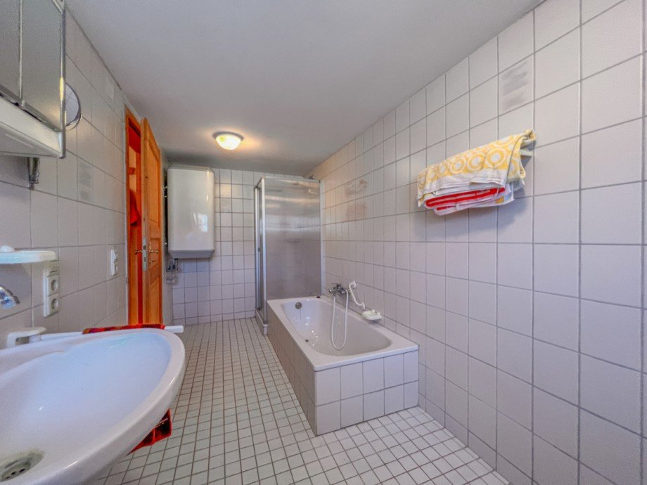 Badezimmer EG Bauernhaus Maierh�fen