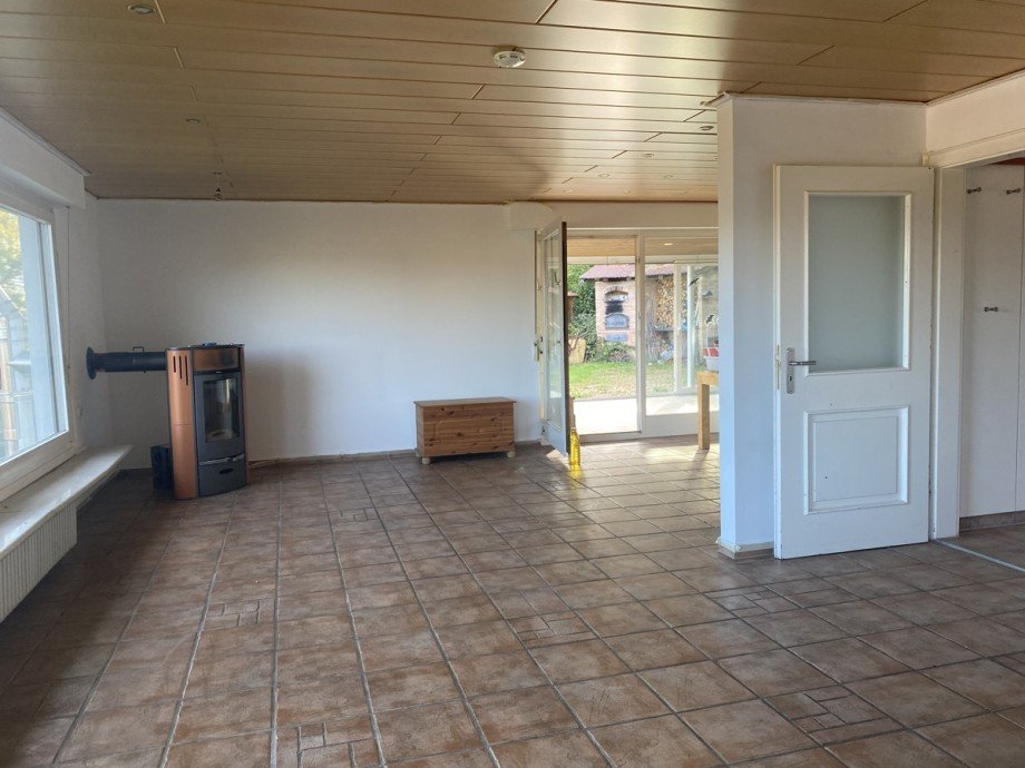Wohnen Essen Durchgang zum Wintergarten Einfamilienhaus Scheidegg / Lindenau