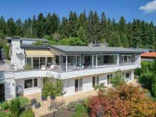 Objektansicht Exklusive Villa mit Bergpanorama und Innenpool 
 in Scheidegg / Lindenau im Allg�u
