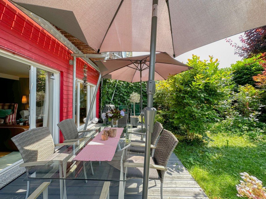 Terrasse / Garten Doppelhaush�lfte Wasserburg / Hengnau