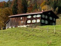 Bild (271697bd728c85d0284b81b4e1d2a720): R A R I T � T Allg�uer Bauernhaus in Alleinlage mit ca. 5 ha Land in Oberstaufen