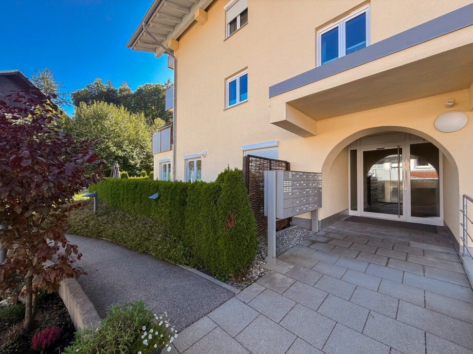 Hauseingang Etagenwohnung Oberstaufen