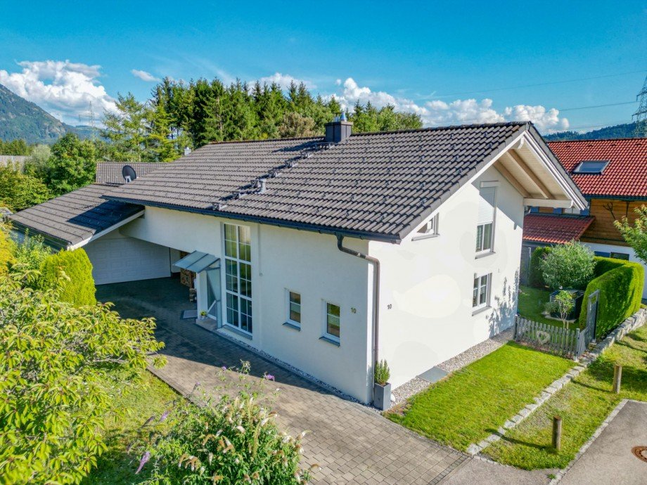 Einfahrt zum Haus Einfamilienhaus Immenstadt im Allg�u / Rauhenzell
