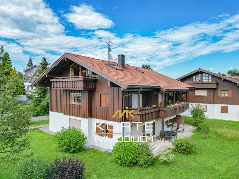 DJI_0615 Oberreute Dachgeschosswohnung Allg�uer LandhausstilCharmante 2-Zimmer-Dachgeschosswohnung mit Westbalkon in Oberreute im Allg�u