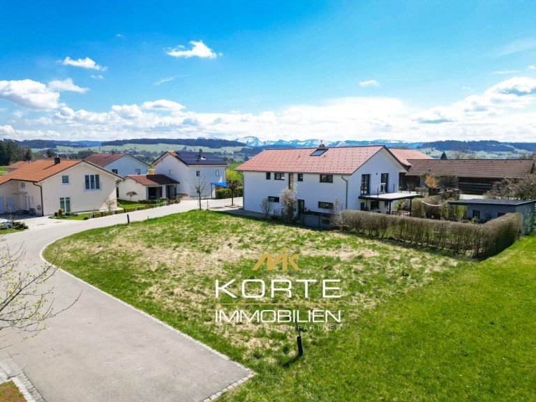 dji_fly_20250405_212630_241_1744200700890_photo Heimenkirch (Riedhirsch) Wohngrundst�ck Erschlossenes Grundst�ck in Riedhiersch - Ideal f�r Ihr Traumhaus mit Hochgratblick!