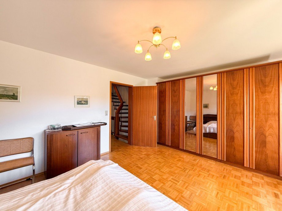 Schlafzimmer OG Doppelhaush�lfte Lindau