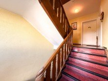 Hausflur Charmanter Altbau in Aeschach - Gro�z�gige 5-Zimmer-Wohnung mit vielseitigem Nutzungspotenzial