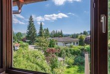 Ausblick vom Wohnbereich Traumhafte Immobilie im Landhausstil in bester Lage am Rande eines Waldgebietes