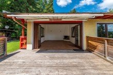 Terrasse zum Wintergarten Traumhafte Immobilie im Landhausstil in bester Lage am Rande eines Waldgebietes