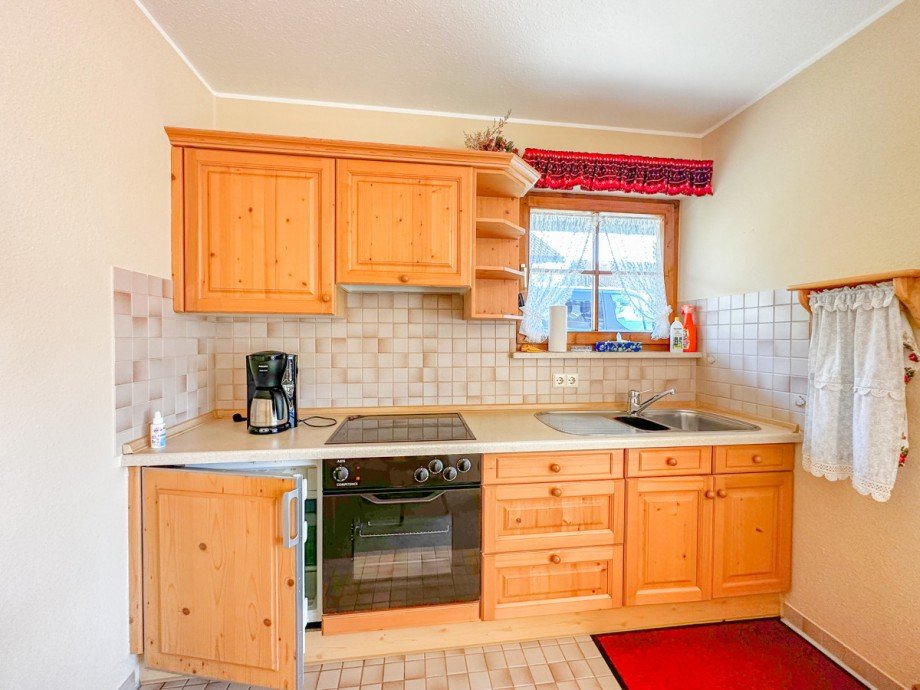 Einbauk�che Maisonettewohnung Weiler-Simmerberg