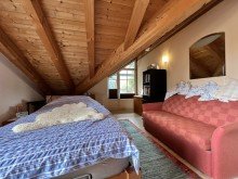 4 Zimmer Dachgeschoss Wohnung 
mit drei Balkonen!