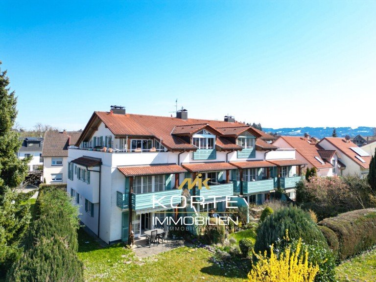 Titelbild Lindau Maisonettewohnung Familientraum mit Hausgef�hl: 155 m�, Garten, Balkon & 4 Stellpl�tze in Bodolz