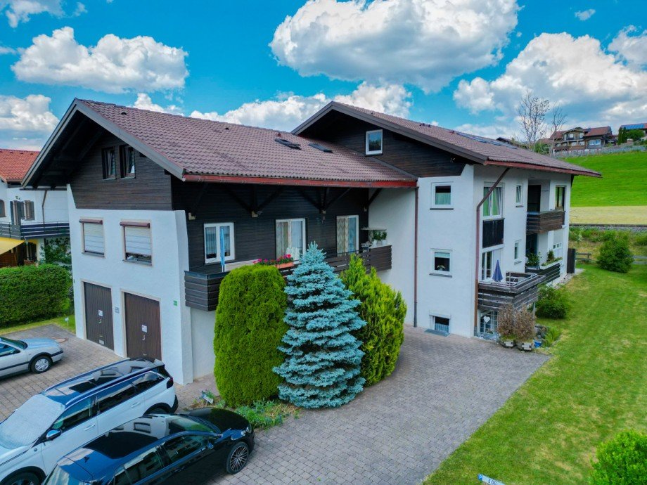 Wohnhaus Dachgeschosswohnung Oberstaufen