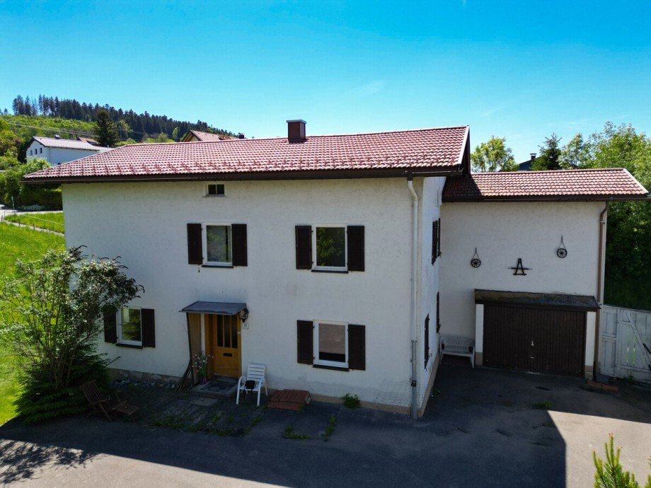 Hausansicht Zweifamilienhaus Weiler-Simmerberg / Simmerberg