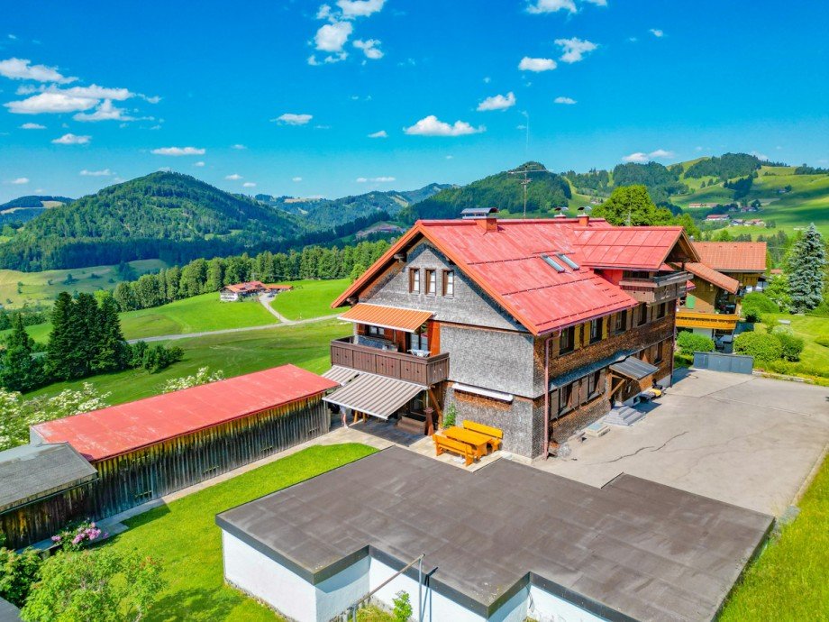 Hausansicht Erdgeschosswohnung Oberstaufen / Steibis