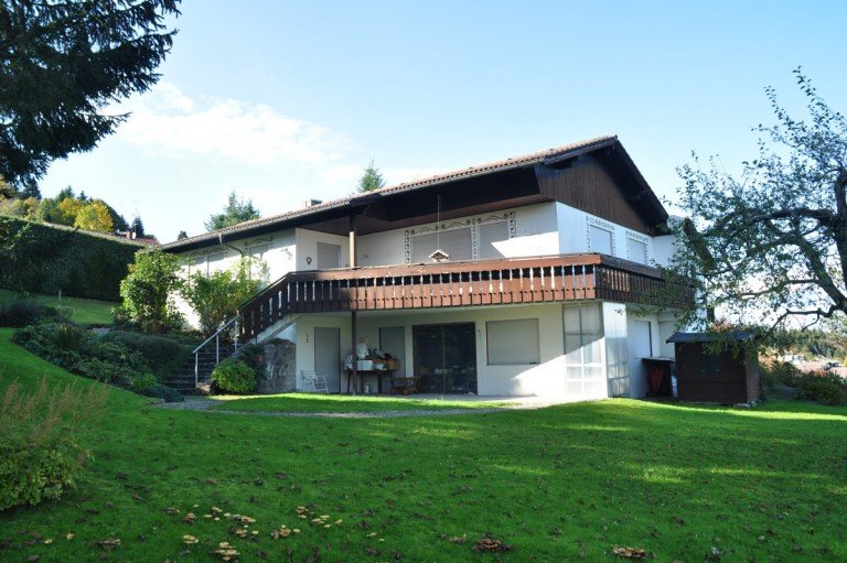 S�dansicht Oberreute Einfamilienhaus LANDHAUS IN ABSOLUTER TRAUMLAGEmit herrlichem Blickauf die Allg�uer Berge!
