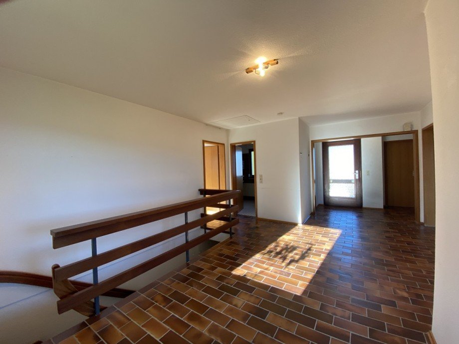 Diele Treppe UG. Einfamilienhaus Oberreute
