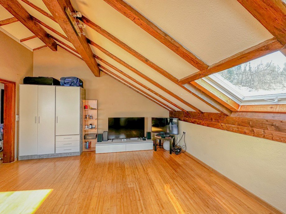 Wohnen-/ Essen Dachgeschosswohnung Oberstaufen