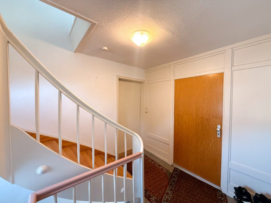 Treppe 2. OG in das DG Mehrfamilienhaus Lindenberg im Allg�u