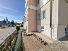 Au�enbereich Einzigartiges Potential in Bestlage:
 Renovierungsbed�rftiges Mehrfamilienhaus 
 in Oberstaufen