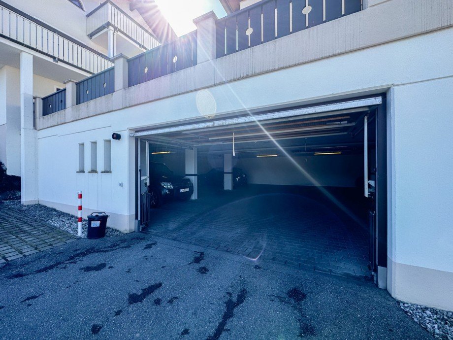 Garageneinfahrt Dachgeschosswohnung Oberstaufen / Steibis
