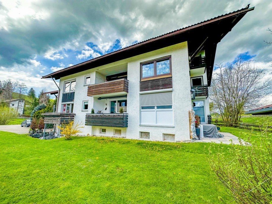 Wohnhaus Dachgeschosswohnung Oberstaufen