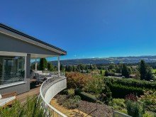 Terrasse Exklusive Villa mit Bergpanorama und Innenpool 
 in Scheidegg / Lindenau im Allg�u