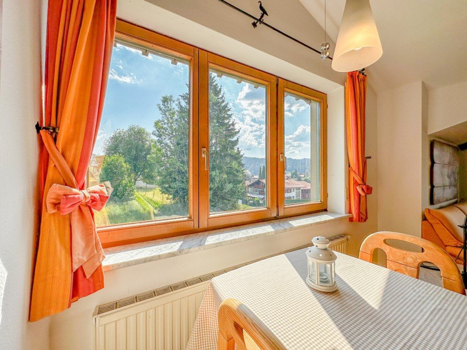 Wohnen / Essen Dachgeschosswohnung Oberstaufen