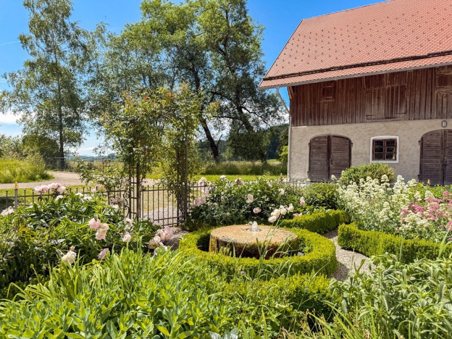Bauerngarten Bauernhaus Oberg�nzburg