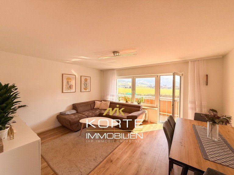 Titelbild Oberstaufen Etagenwohnung Premium-Investment in Bestlage - stilvoll sanierte 3 Zimmer Wohnung mit 64 qm in Oberstaufen