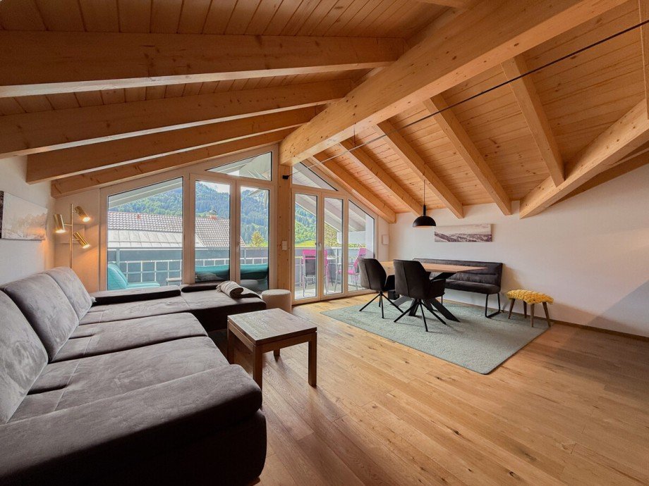 Wohn-Essbereich Dachgeschosswohnung Oberstaufen / Wiedemannsdorf