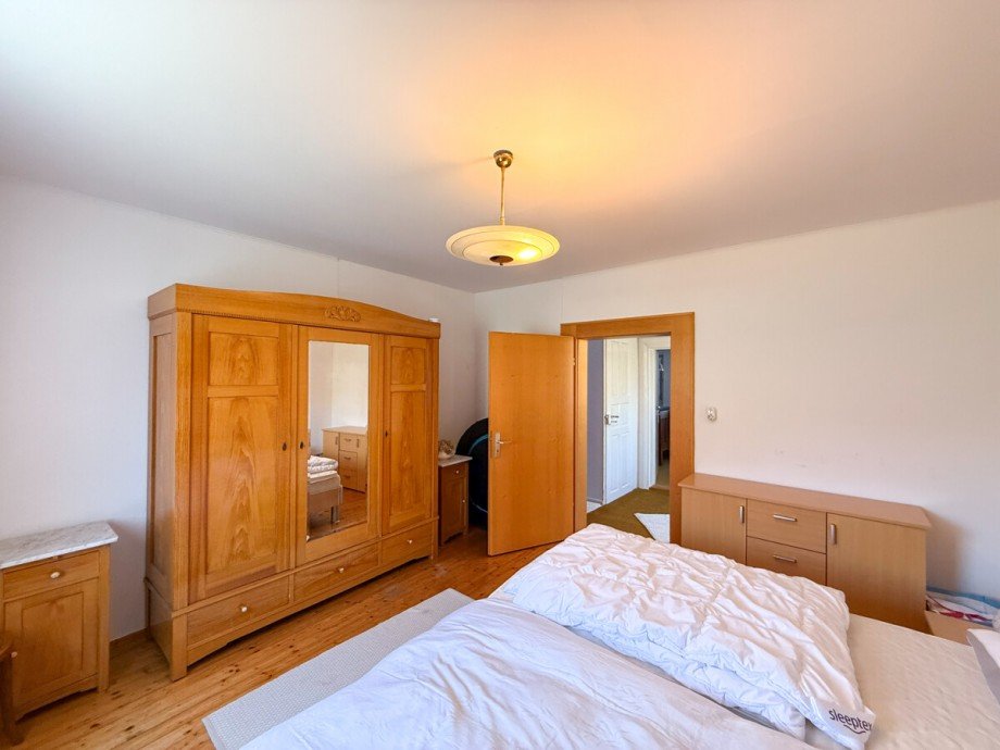 OG Schlafzimmer Zweifamilienhaus Weiler-Simmerberg / Simmerberg