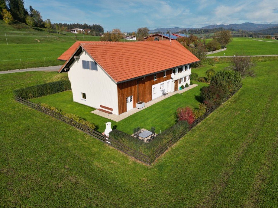 Luftansicht Bauernhaus Maierh�fen