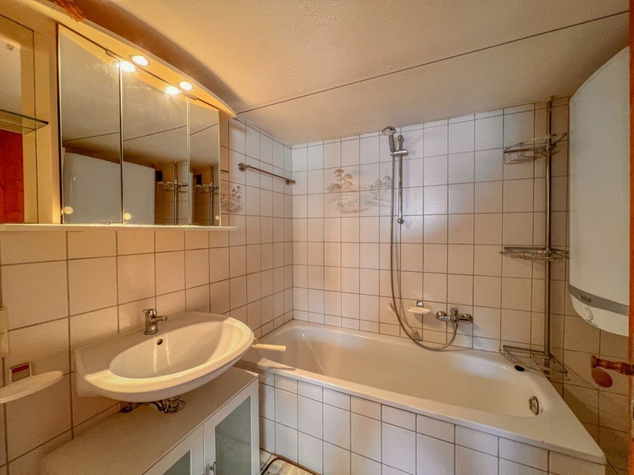 Personalwohnung EG Bauernhaus Maierh�fen