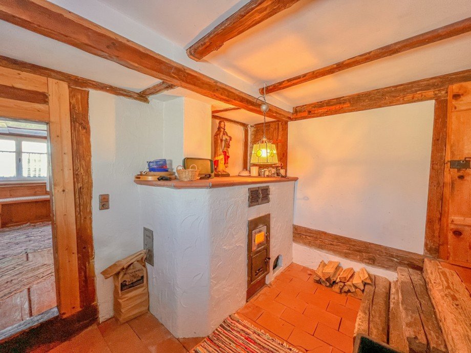 Kachelofen 2 im EG Bauernhaus Maierh�fen