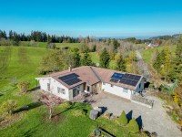Bild (77f346de68acccc521f421d515e82970): Einfamilienhaus mit Einliegerwhg. in ALLEINLAGE mit 185 qm Wfl & 4.140 qm Grund bei Oberreute/Allg.