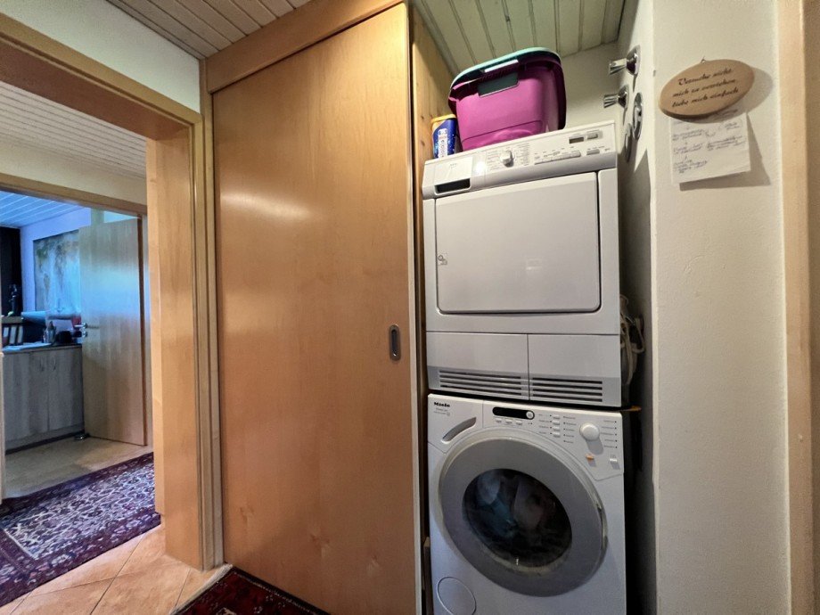 HWR Schrank Etagenwohnung Oberreute