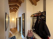  4 Zimmer Dachgeschoss Wohnung 
mit drei Balkonen!