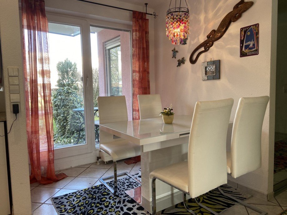 Essplatz mit Terrasse Erdgeschosswohnung Ludwigsburg